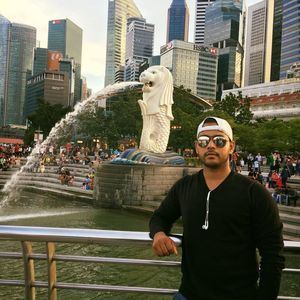 Meet your Posher, Gregory